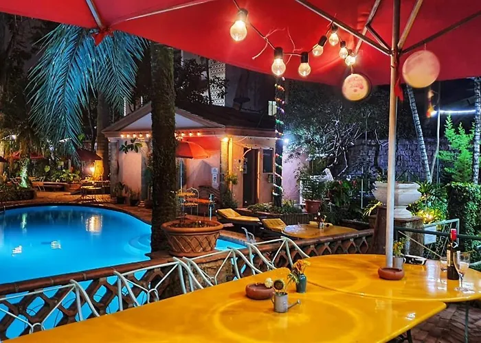 Woodmere Grand Hotel & Serviced Apartments