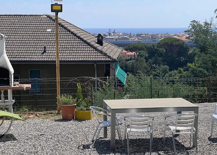 Tranquilla Immersa Nel Verde A 2 Km Dal Mare