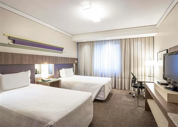 Hotel de luxo Apenas: Grand Mercure Curitiba Rayon