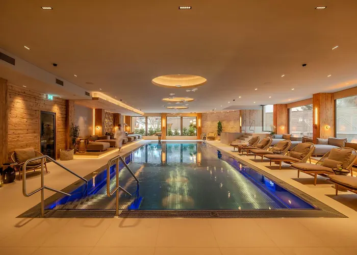 Hôtel casino: Grand Hotel Zermatterhof