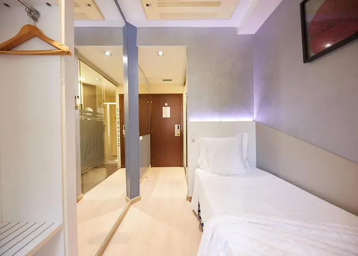 Hostemplo Sagrada Familia