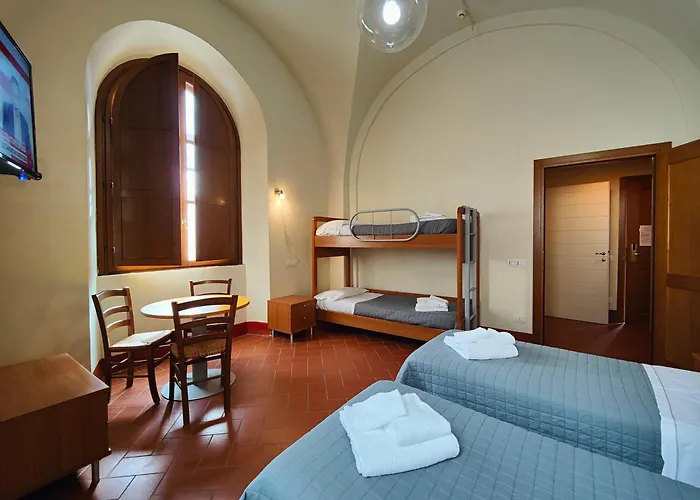 Chiostro Delle Monache Hostel Volterra