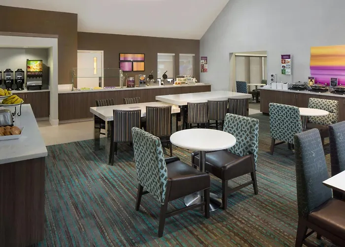 Residence Inn By Marriott Airport