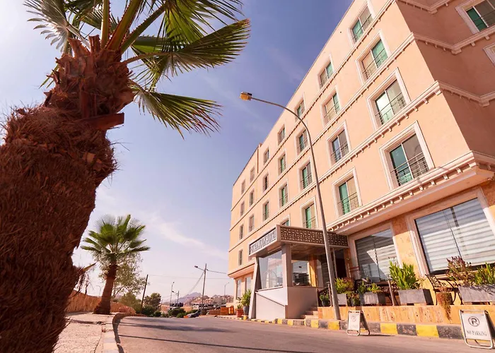 Petra Moon Hotel