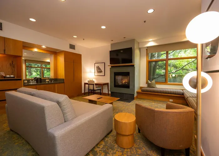 Cedarbrook Lodge