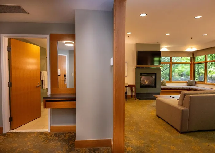 Cedarbrook Lodge