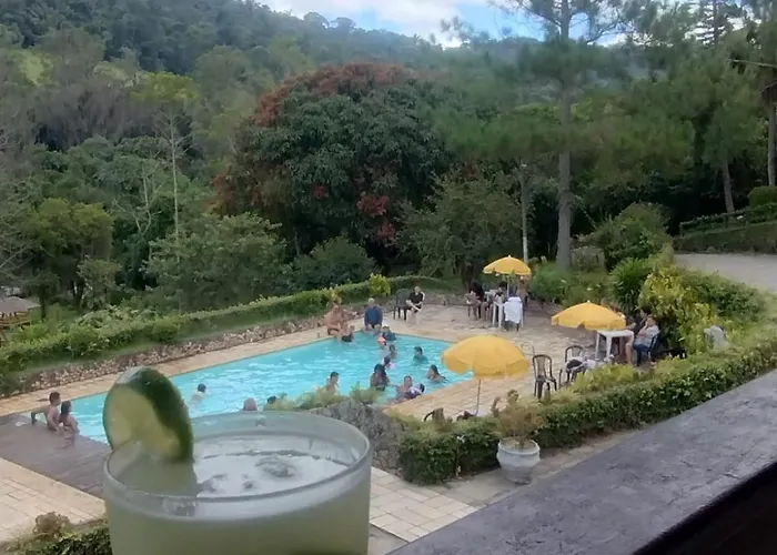 Hotel com piscina: Hotel Holandês
