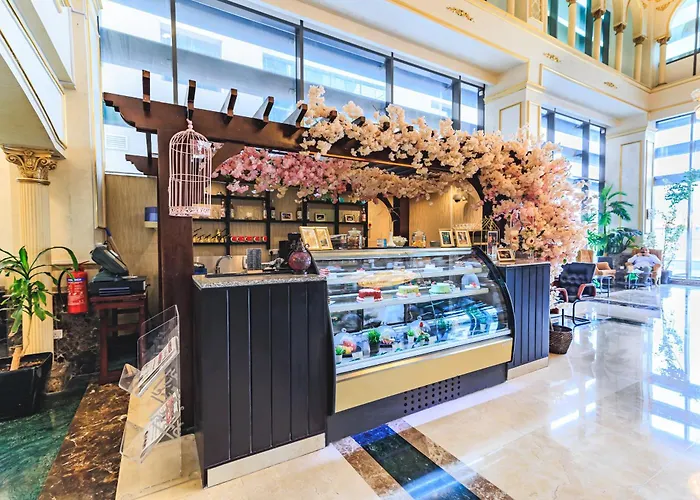 Sapphire Plaza Hotel