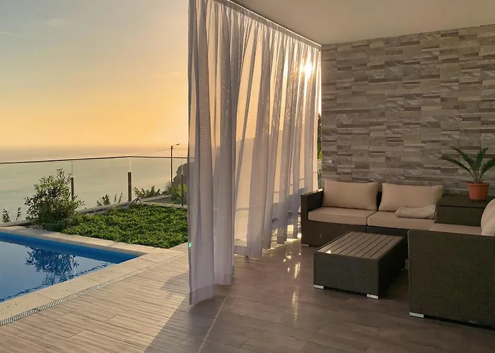 Holiday Apartment Sunset Ocean