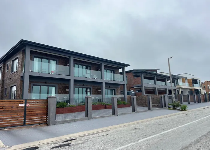 B&B only: White Sands Self-Catering Units
