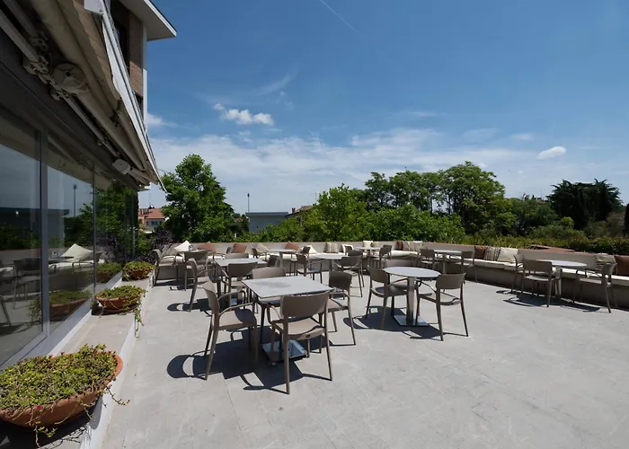 Porta Altinia Suites