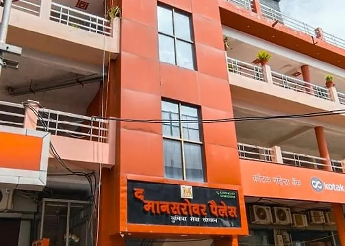 The Mansarovar Palace, Near Ram Mandir