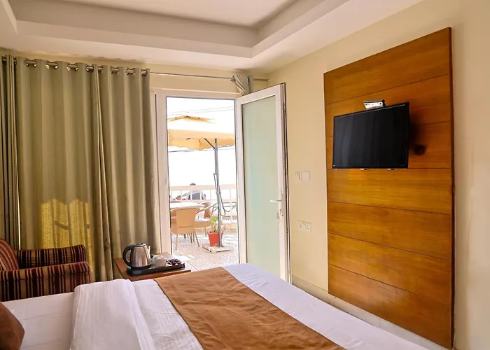 Samrat - On Mall Road