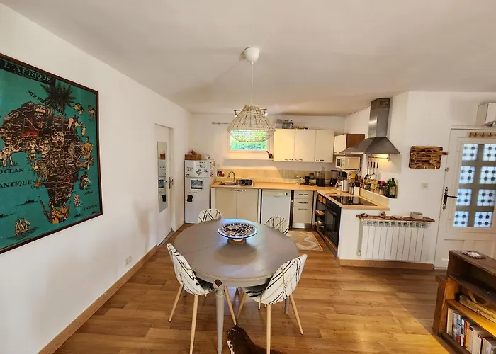 Hôtel central: Le Mazet des Beaujots