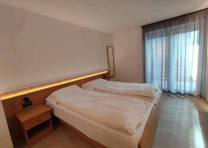  Aria Alpina Guest House