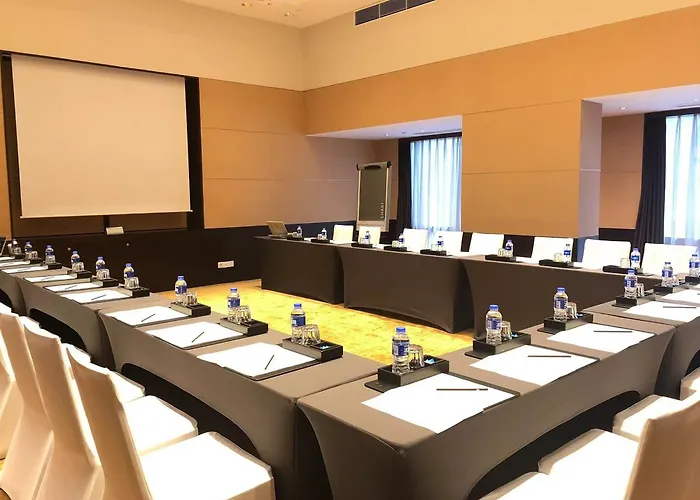 Familiehotel: Intercontinental Shanghai Pudong By Ihg