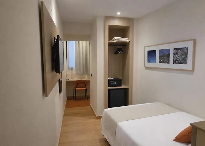 Hotel Tanit
