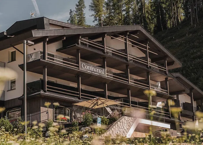 Albergo centrale: Hotel Continental Dolomites