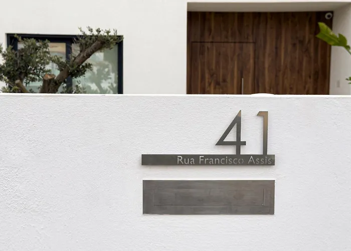  41 - Private Studios Faro Airport