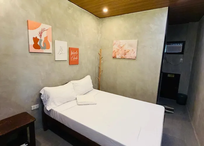 Astra Tourist Inn Near Airport With High Speed Free Wifi