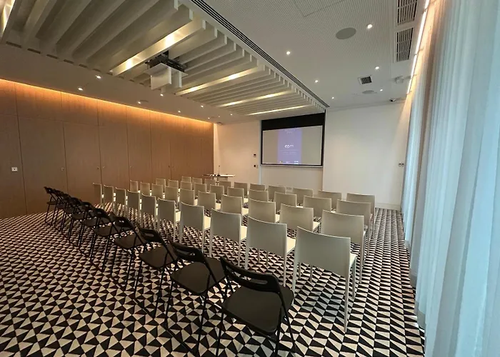 Hotel all'aeroporto: Hotel Gat Rossio