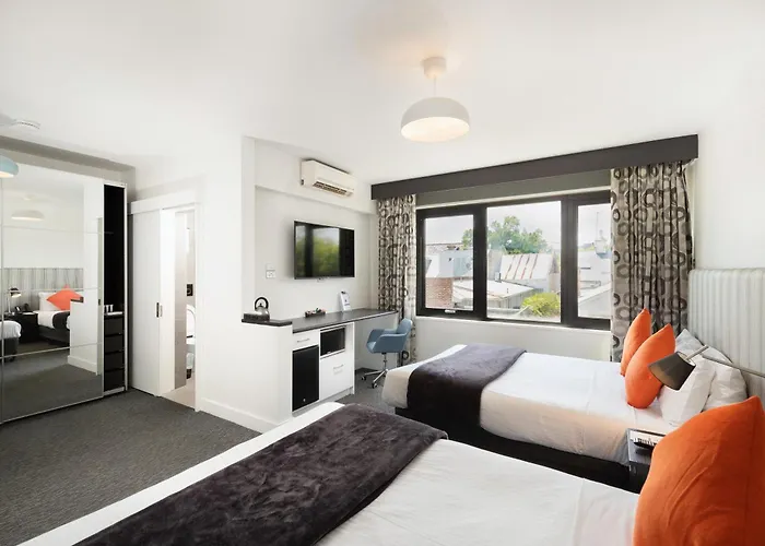 Pet Friendly hotel: Sora East Melbourne