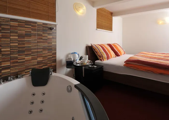 Goedkoop hotel: Habitat 16