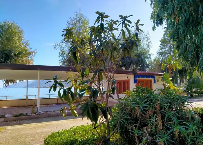 Testa di Monaco - Natural Beach Village