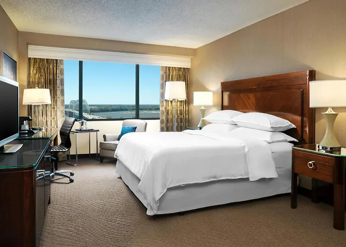 Memphis Riverline Hotel