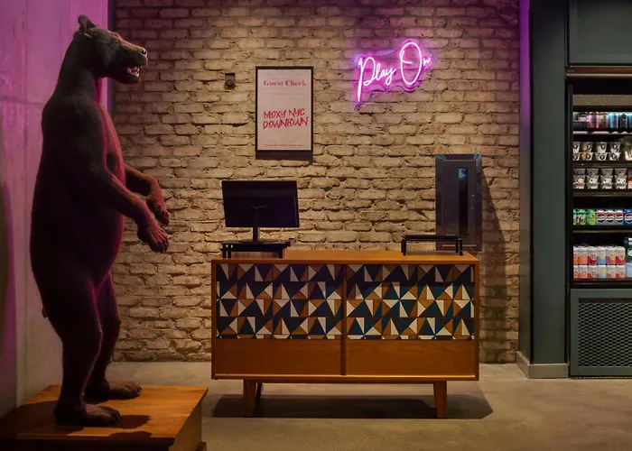 Dog friendly hotels Moxy Nyc Downtown