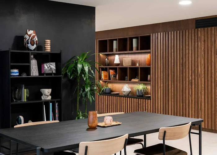 Cove Landmark Pinnacle