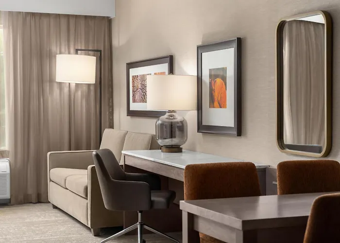 Dog friendly hotels Doubletree By Hilton Kitchener