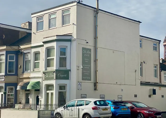 The Libra - Adults Only B&B With Guaranteed Carpark