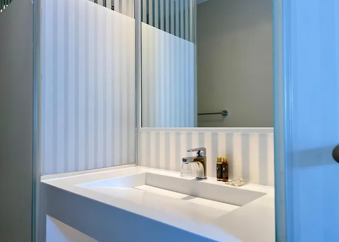 Hotel vicino al College: Pratic Hotel