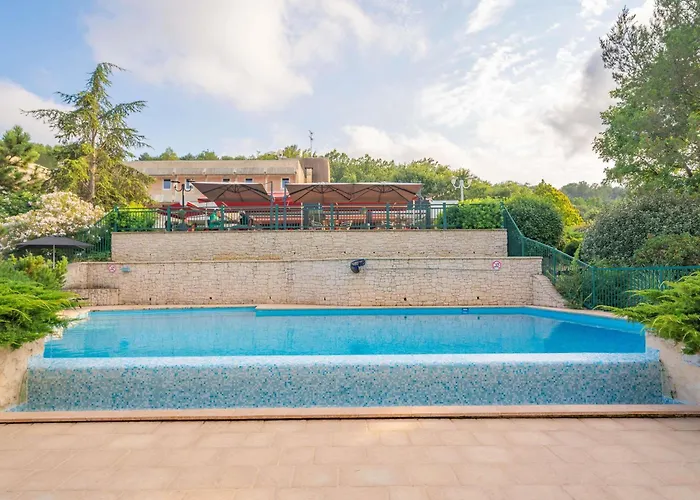 Hôtel de golf: Ibis Antibes Sophia-Antipolis