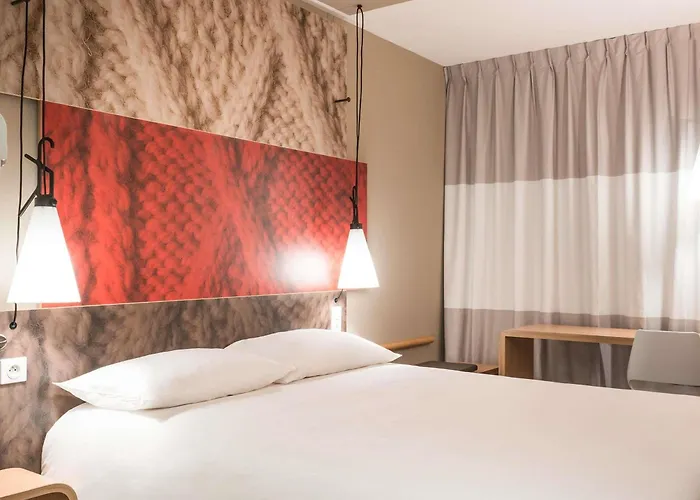 Ibis Château De