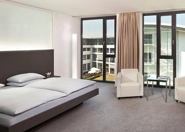 Golf hotel: Innside By Melia Duesseldorf Derendorf