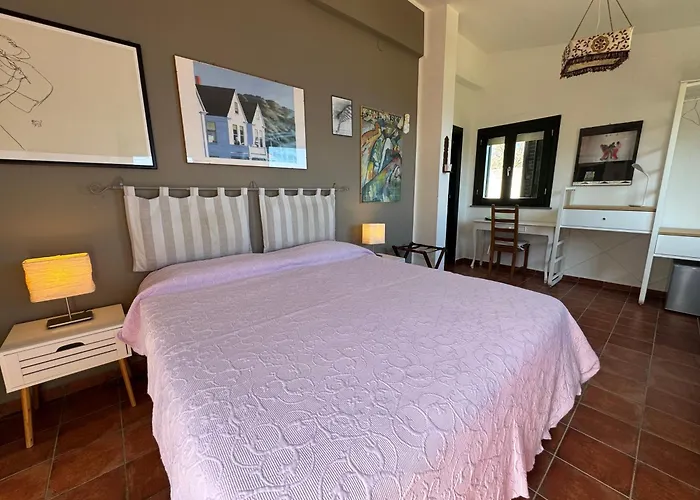 Hotel con piscina: Baglio La Luna - B&B