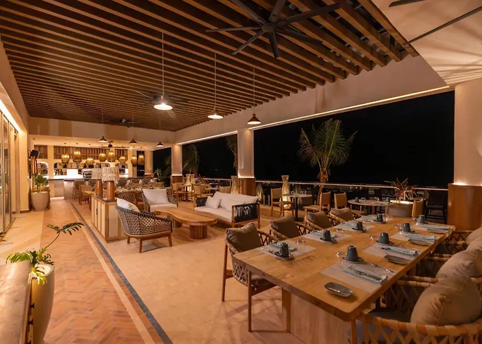 Hotel com tênis: Secrets Playa Mujeres Golf & Spa Resort (Adults Only)
