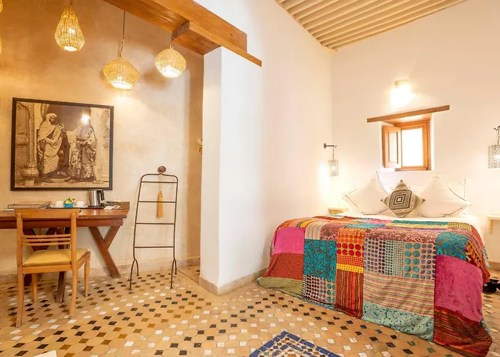 Riad Laaroussa