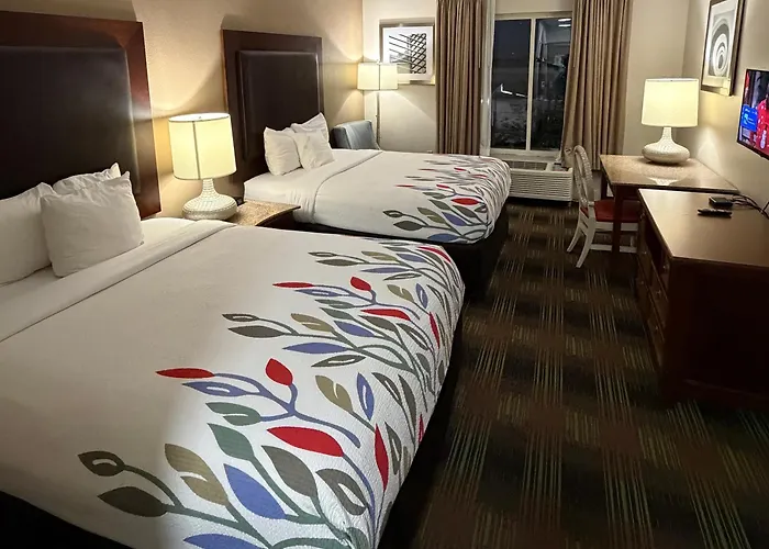 Airport Hotel: Trident Inn & Suites New Orleans