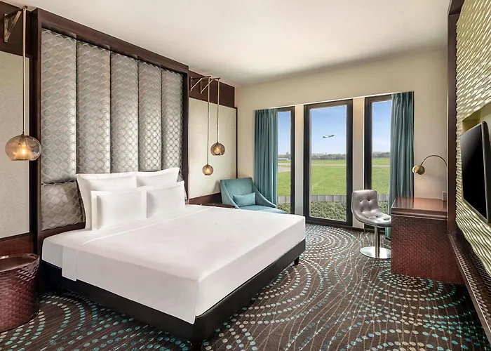 Ping Pong hotel: Pullman New Delhi Aerocity
