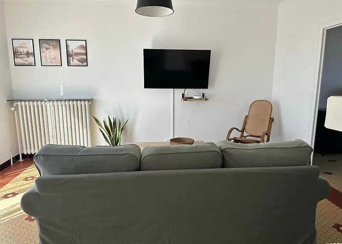 Hôtel accueillant les animaux: Hameau Colbert - 3km du PuyduFou