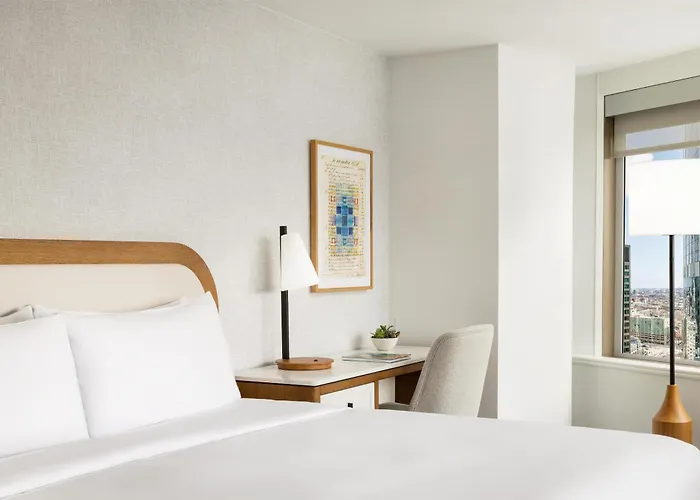 Airport Hotel: Hilton Boston Back Bay