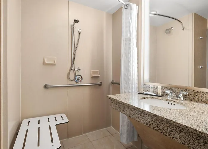 Golf hotels Embassy Suites By Hilton Dallas Frisco & Convention Center