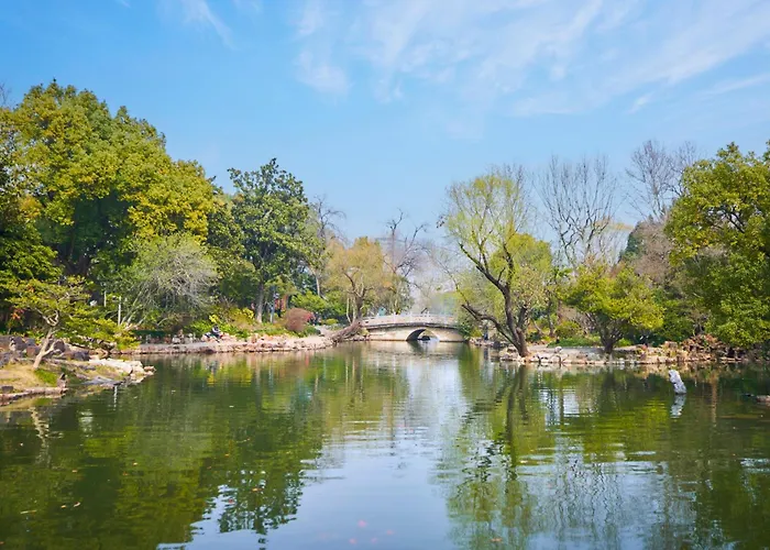 Hotels Close to Airport Hualuxe Shanghai Changfeng Park By Ihg