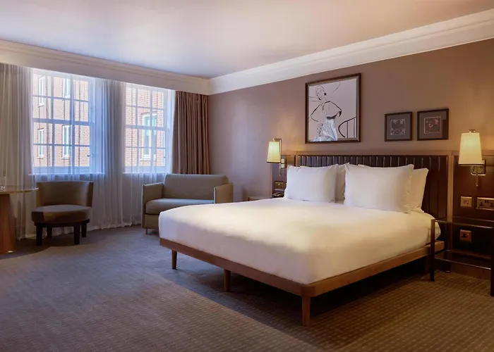 Hotel Spa: The May Fair, A Radisson Collection Hotel, Mayfair London