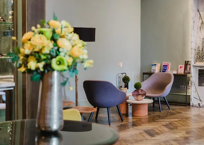 Chapter s - Lancaster Gate