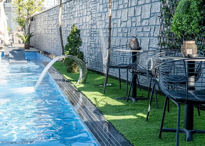 Duka'S Hotel