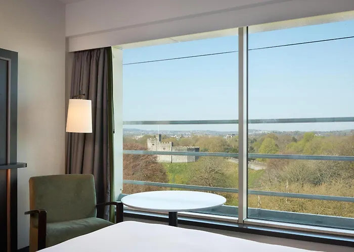  Hilton Cardiff